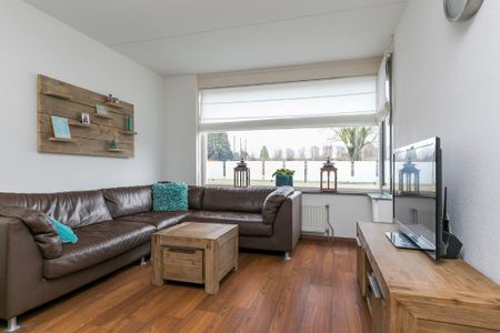 HELMOND, Hermelijnstraat - Photo 2