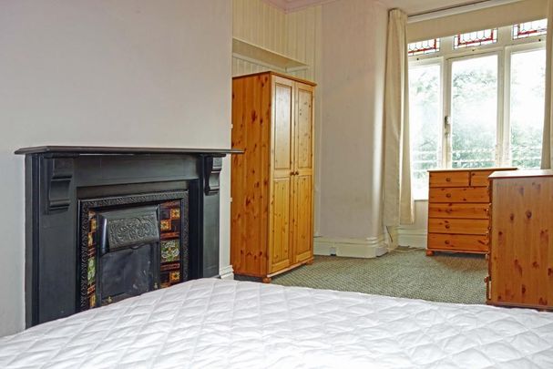 1 bedroom in a house share to rent - Photo 1