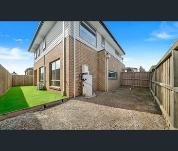 1 Yaloak Way, Tarneit, Vic 3029 - Photo 1