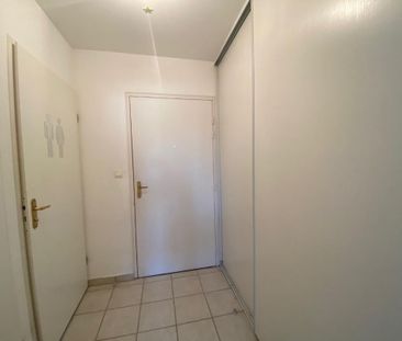 Location Appartement 1 pièce 35m² CANTELEU 76380 - Photo 5