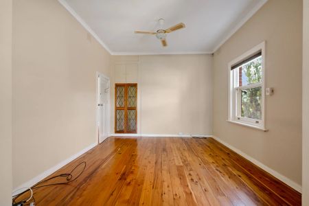 30 Barnes Avenue, - Photo 2