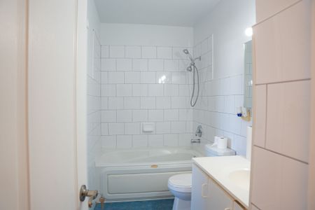 For Lease - 154 Shoreham Drive, Toronto, Ontario - Photo 4