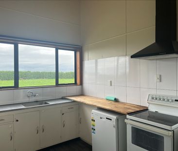 60 Tiwhaiti Road, Hawera, South Taranaki, Taranaki 4610 - Photo 1