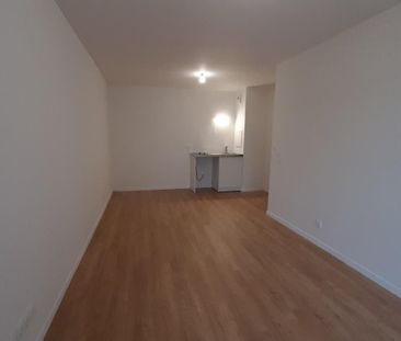location Appartement T1 DE 30.28m² À VILLIERS SUR MARNE - Photo 3