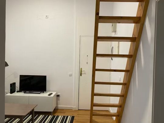 Calle de Blasco de Garay, Madrid, Community of Madrid 28015 - Foto 1