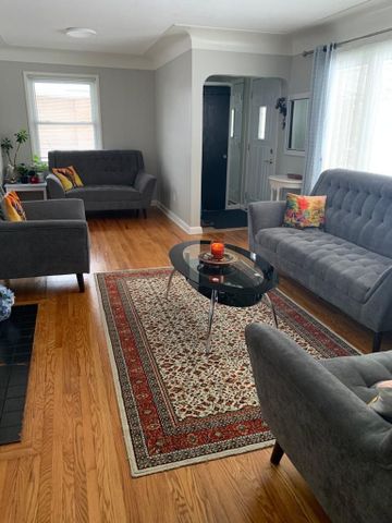 For Lease - 292 Griffith Street, London South, Ontario - Photo 3