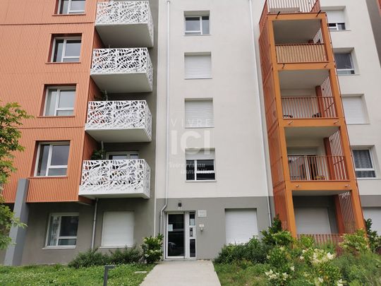 Appartement Nantes 3 pièce(s) 56.60 m2 + balcon cave et place de parking - Photo 1
