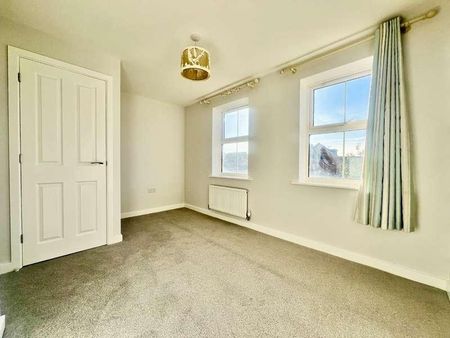 Smoke House View, Beck Row, Bury St. Edmunds, IP28 - Photo 4