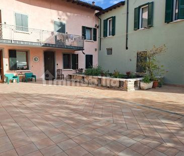 Bilocale piazza Garibaldi, Centro Storico, Desenzano del Garda - Photo 2