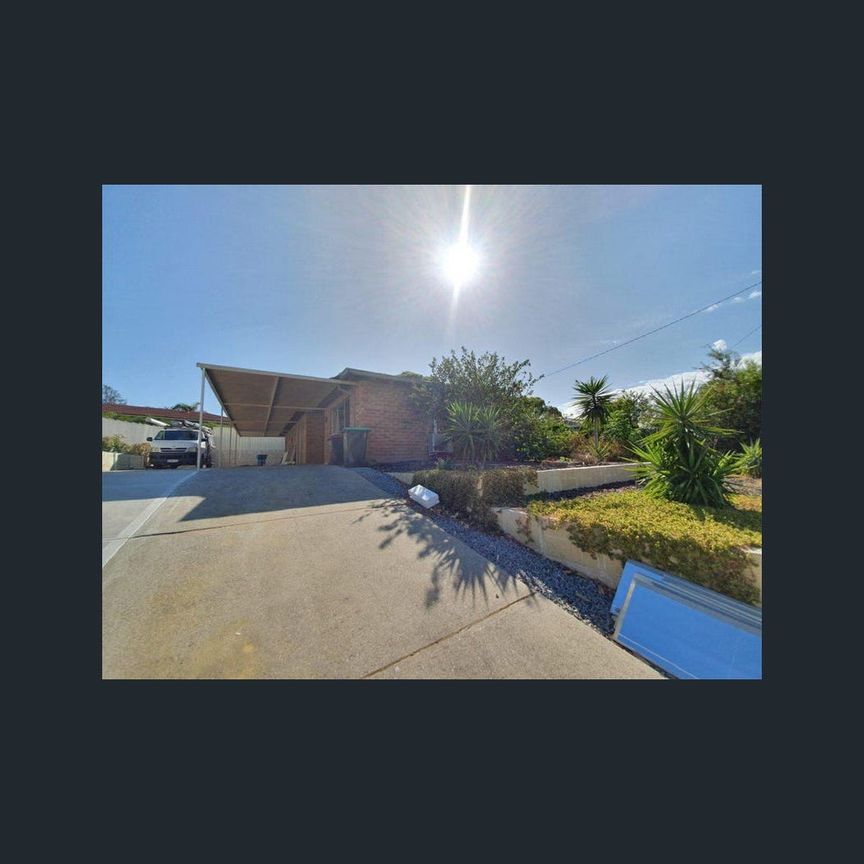 9 Gamin Vista, Aveley, WA 6069 - Photo 1