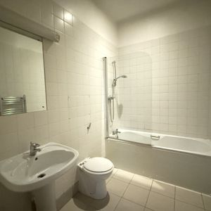 Cambridge Street, AYLESBURY - Photo 3