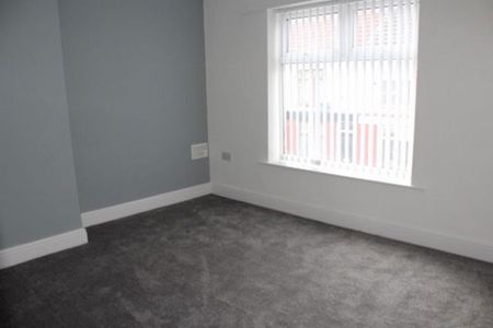 3 bedroom house to rent - Photo 2