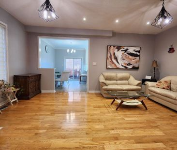 For Lease - 98 Merton Street, Richmond Hill, Ontario - Photo 2