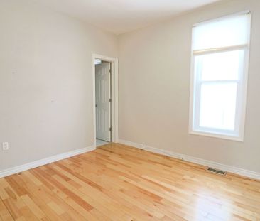 For Lease - 5761 Peer Street, Niagara Falls, Ontario - Photo 5