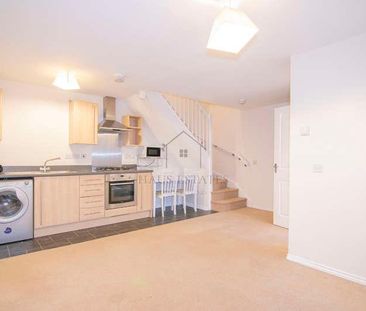 Danbury Place, Leicester, Leicestershire, LE5 - Photo 1
