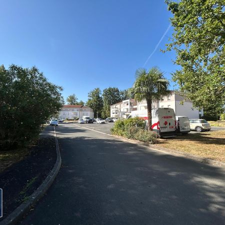 Location Appartement 3 pièces 63m² BOULAZAC ISLE MANOIRE 24750 - Photo 4