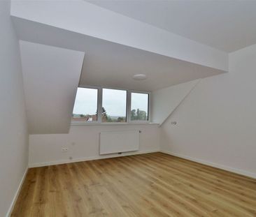 Duplex met 2 slaapkamers en staanplaats - Photo 3