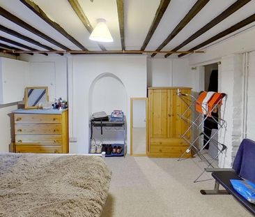 5 bedroom semi-detached house to rent - Photo 3