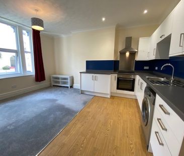 2 bed apartment to rent in Northumberland Place, Teignmouth, TQ14 - Photo 1