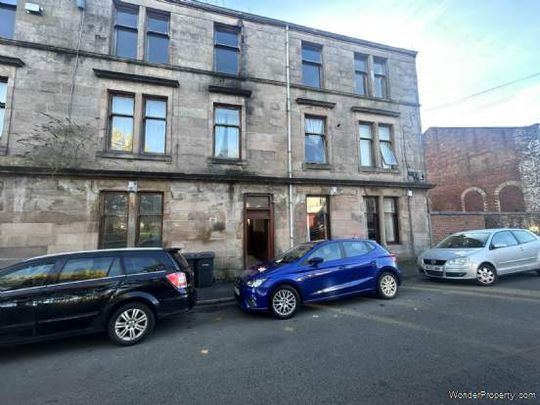 2 bedroom property to rent in Greenock - Photo 1