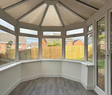 3 bedroom detached house to rent - Photo 4