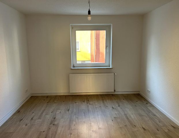 schicke, sanierte 2 Zimmer im Erdgschoss - Photo 1