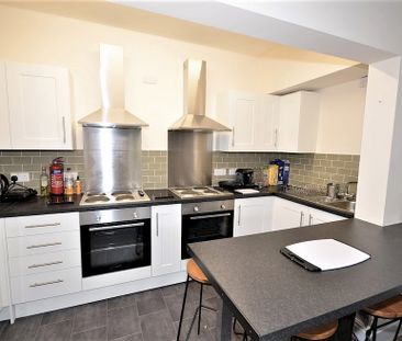 12, Thompson Road, Ecclesall, Sheffield S11 8RB - Photo 5