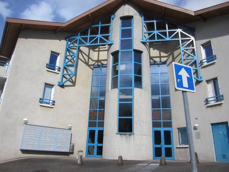 Location Appartement 1 pièce 17m² ANNECY 74000 - Photo 5