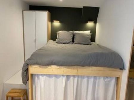 T2 MEUBLE quartier Bouffay Nantes - Photo 4