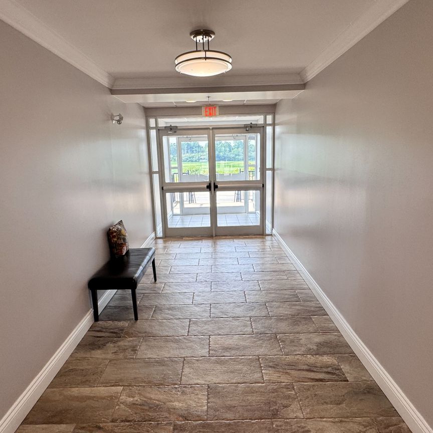 For Lease - 2 Colonial Drive Unit# 211, Guelph, Ontario - Photo 1