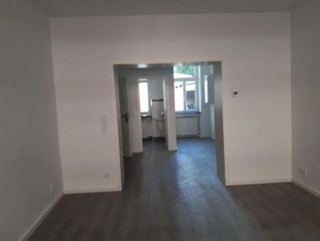 wie im Neubau: 1 Raum Apartment mit neuer Einbauküche und neuem Bad - Photo 3