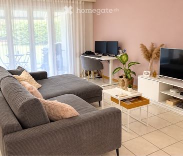 Attraktive 2.5 Zimmer EG Wohnung mit Terrasse in Zuchwil - Photo 1
