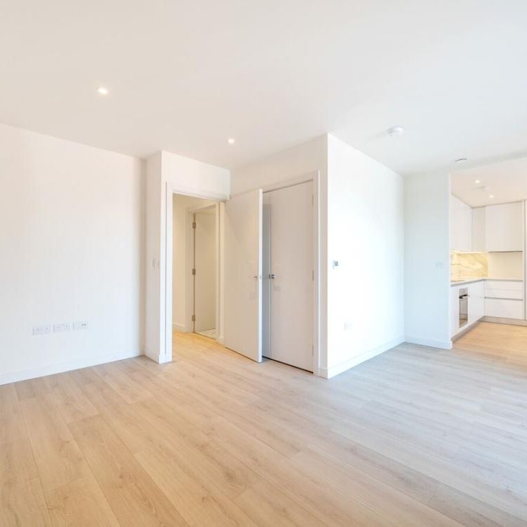 Voss Court, London SW16 - Photo 1