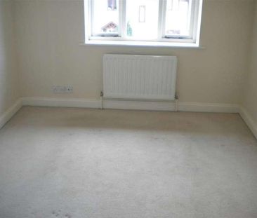 Torville Crescent, Kettering, Northamptonshire, NN15 - Photo 5