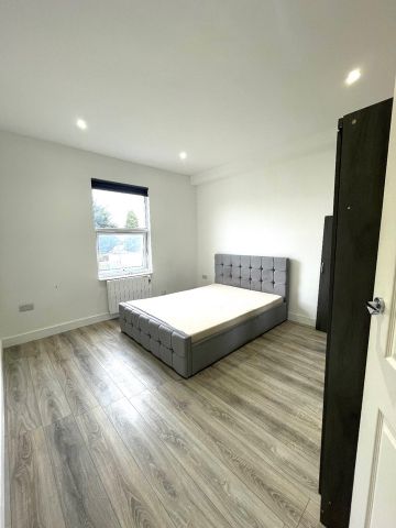 2 Bed Maisonette, Station Road, HA1 - Photo 2