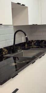 À louer appartement 4-1/2 non chauffé 3e étages - Photo 4