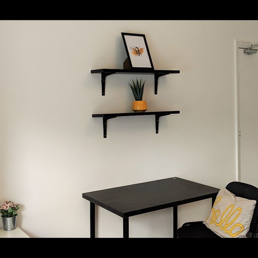 6 Bed Terraced House, Scarsdale Road, M14 - Photo 1