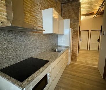 Travessera de Gràcia, Barcelona, Catalonia 08024 - Photo 5