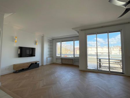 Location Appartement 3 pièces 109m² AUBENAS 07200 - Photo 2
