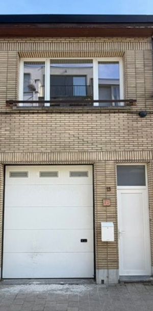 Huis te huur in Antwerpen voor € 1.250 met 2 slaapkamers - Photo 1