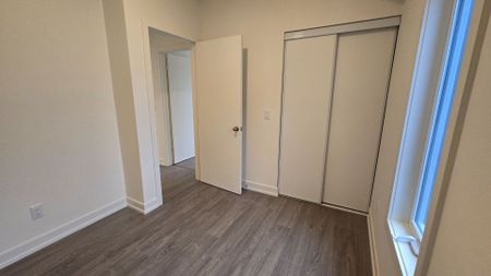 For Lease - 16 Melbourne Avenue Unit# 210B, St. Catharines, Ontario - Photo 5