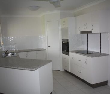 Light Filled Family Home, Quiet Street, Spacious Living and Private... - Photo 1