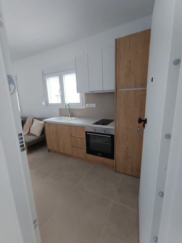 Studio/Γκαρσονιέρα για ενοικίαση Άγιος Βασίλειος (Βόλος) - Photo 4
