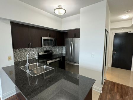 For Lease - 20 North Park Road Unit# 616, Vaughan, Ontario - Photo 5