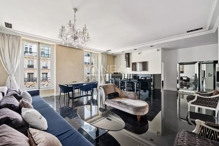 Appartement à louer à Paris 8Ème - Photo 2