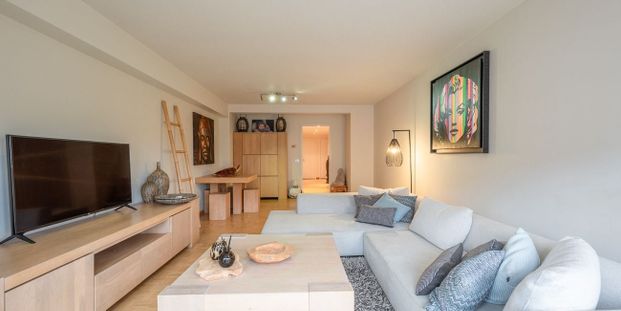 Appartement te huur in Knokke voor € 1.450 met 2 slaapkamers - Photo 1