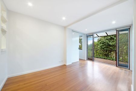 Peace and Quiet Close to Balmoral Beach - Photo 2