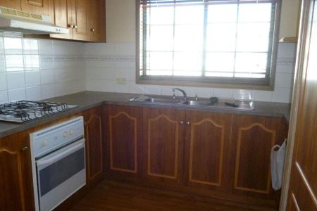 Ideal Location - Photo 4