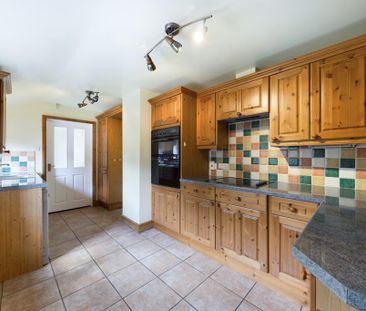 2 bedroom terraced house to rent - Photo 5