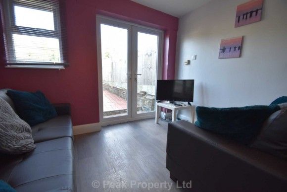 1 Bed - Room 2, Hartington Place, Southend On Sea - Photo 1